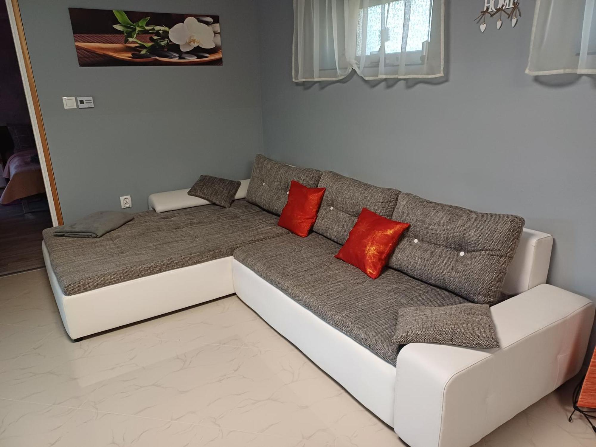 Szazszorszep Vendeghaz Apartment *