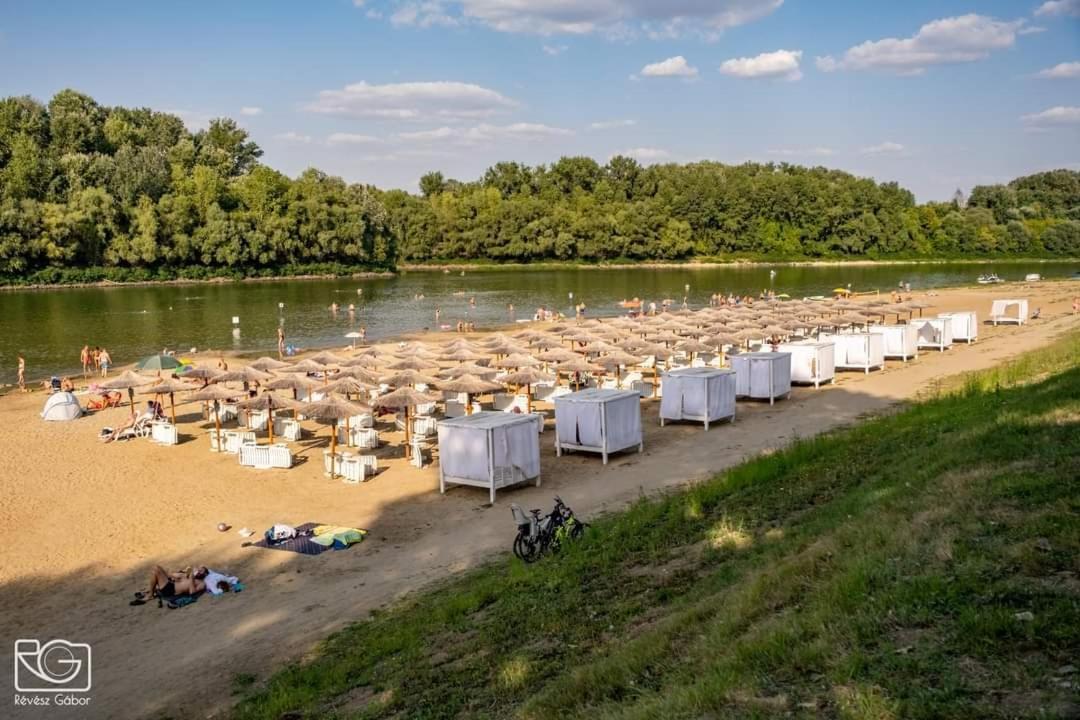 Szazszorszep Vendeghaz