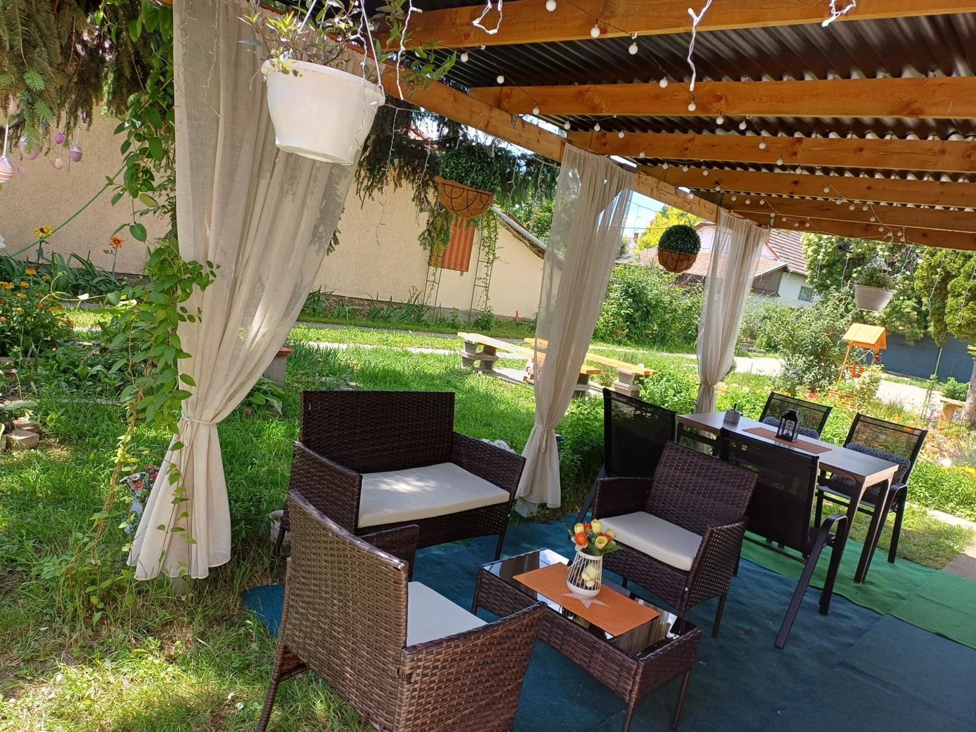 Szazszorszep Vendeghaz Apartment Csongrad